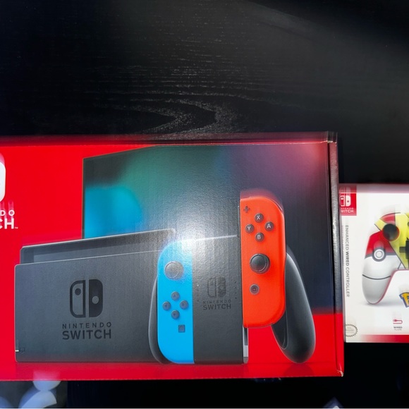 Nintendo switch Neon blue & red - Picture 5 of 15